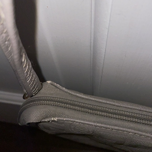 Tory Burch Style Leather Crossbody - Picture 5 of 12